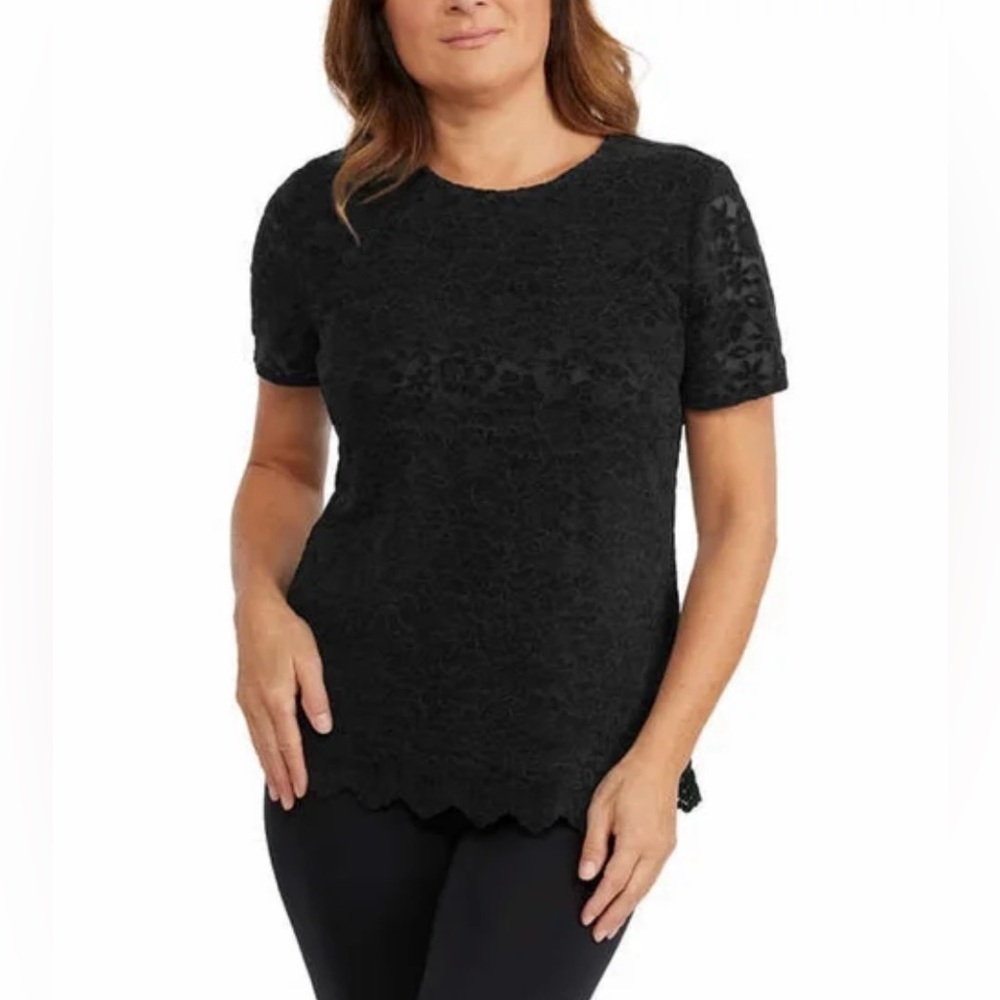 Teddi Rose Beautiful Lace Top Floral pattern Size Medium NWT - Picture 1 of 8